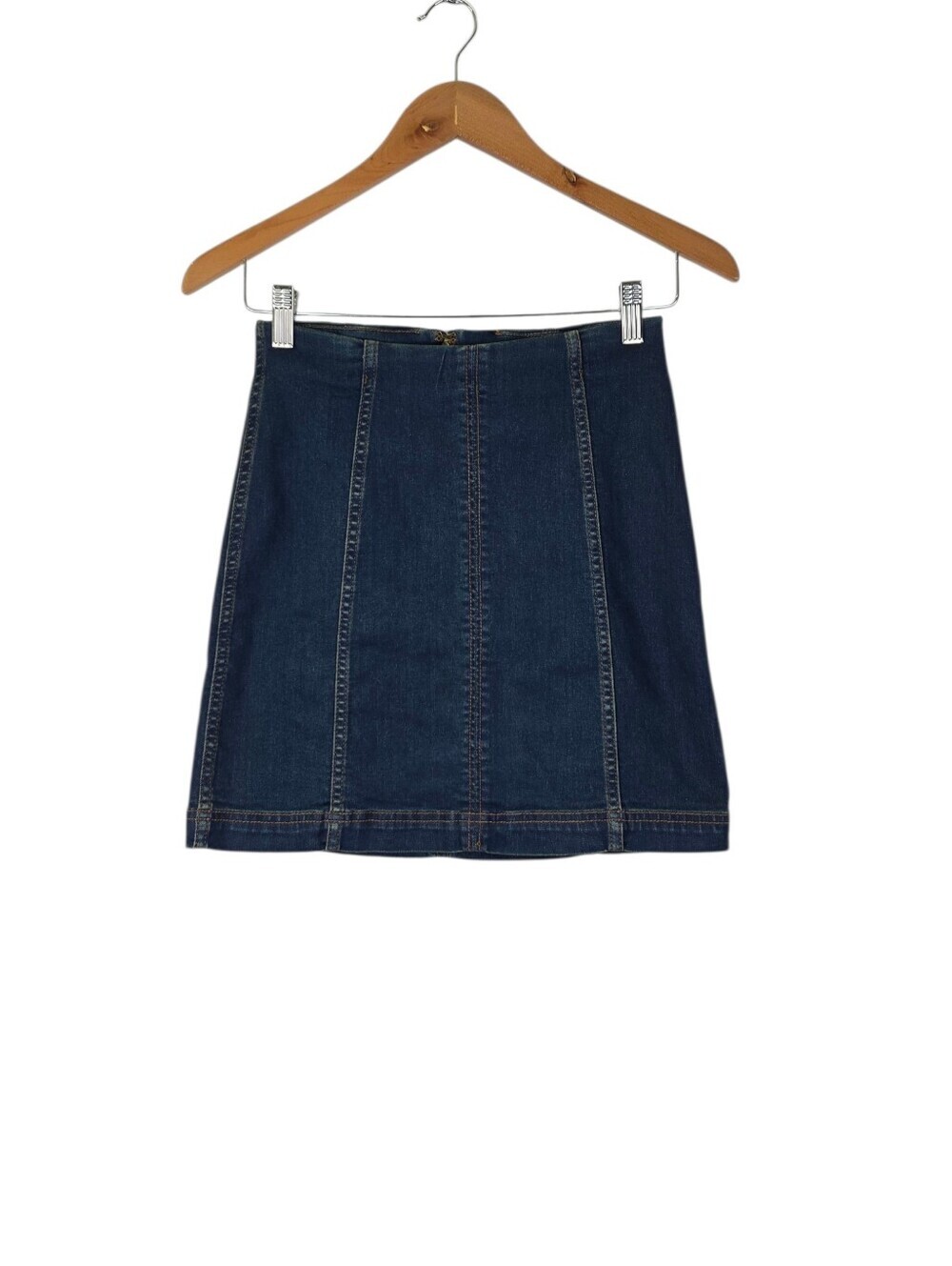 Free People Women's Denim Mini Short Skirt Dark Wash Stretch Back Zipper Size 6